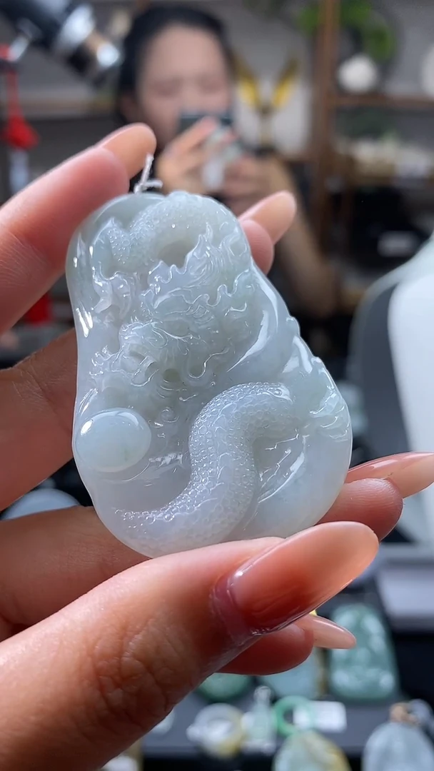 【闪购商品】翡翠颈饰未镶嵌翡翠
