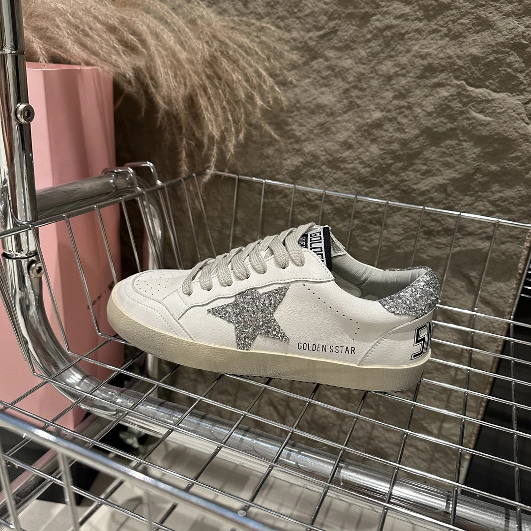 星星款||2024新款百搭银色亮片新款女士星星板鞋