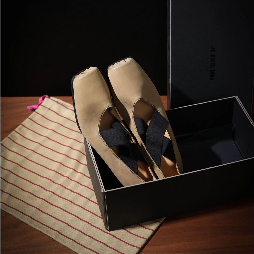 jc guidi uma芭蕾舞鞋法式复古暗黑手工玛丽珍猪鼻子方头平跟单鞋