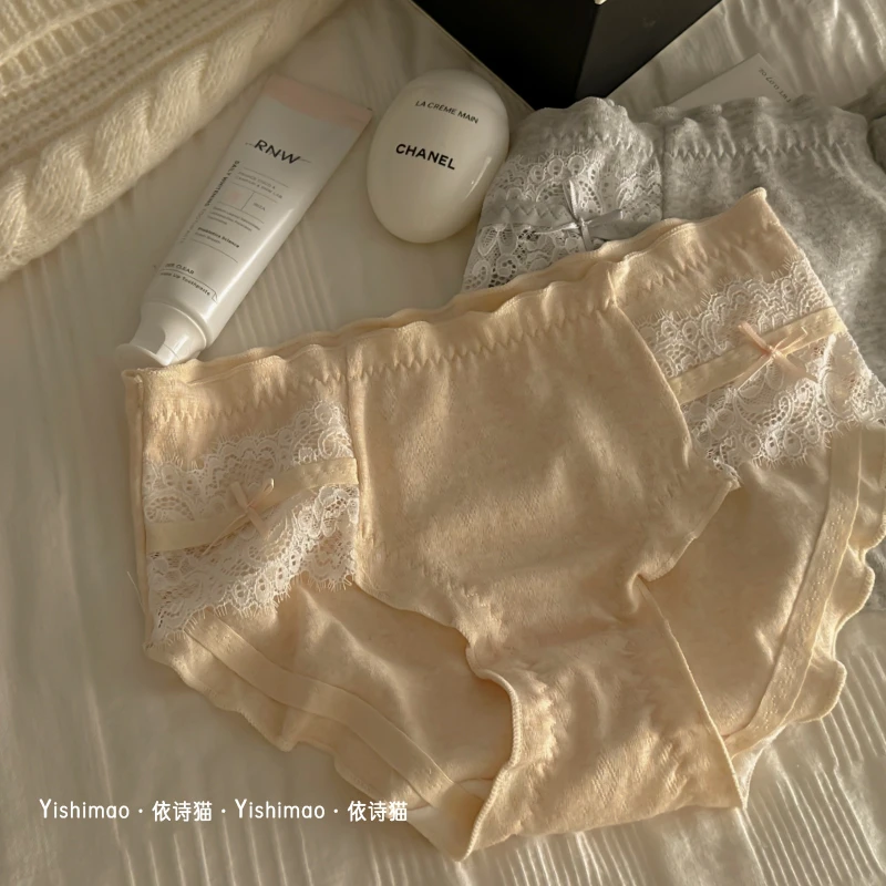 依诗猫纯欲蕾丝蝴蝶结少女内裤女生性感中腰透气女士大码三角裤头