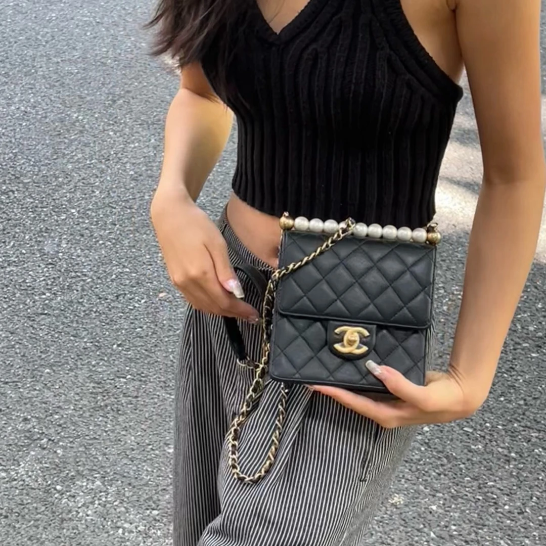 95新 Chanel/香奈儿 竖版CF 黑色 金扣 珍珠链条包/4852