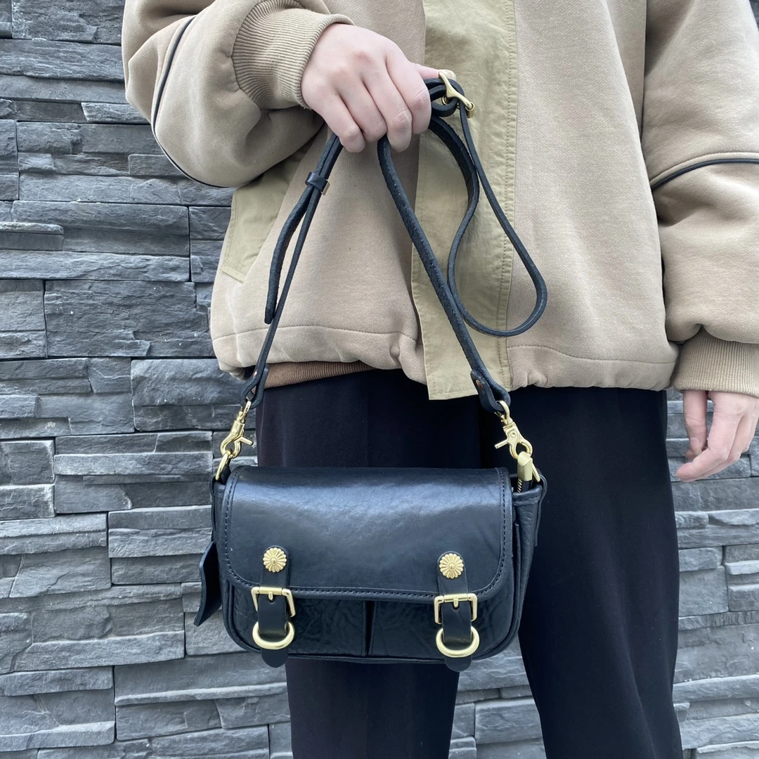 【真皮时代】女士单肩斜跨包时尚休闲百搭简约潮流单肩包23259