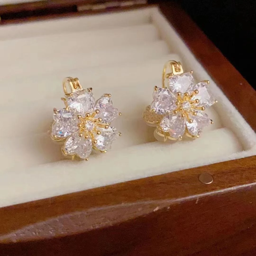 合金耳饰 一款两戴气质花朵耳扣精致百搭轻奢高级感耳环2024新款
