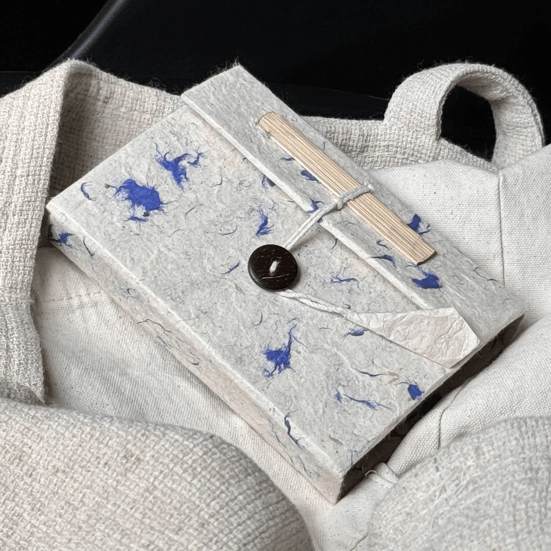 尼泊尔洛卡塔植物手工本草纸拼贴诗a7小众手账本高颜值记事日记本