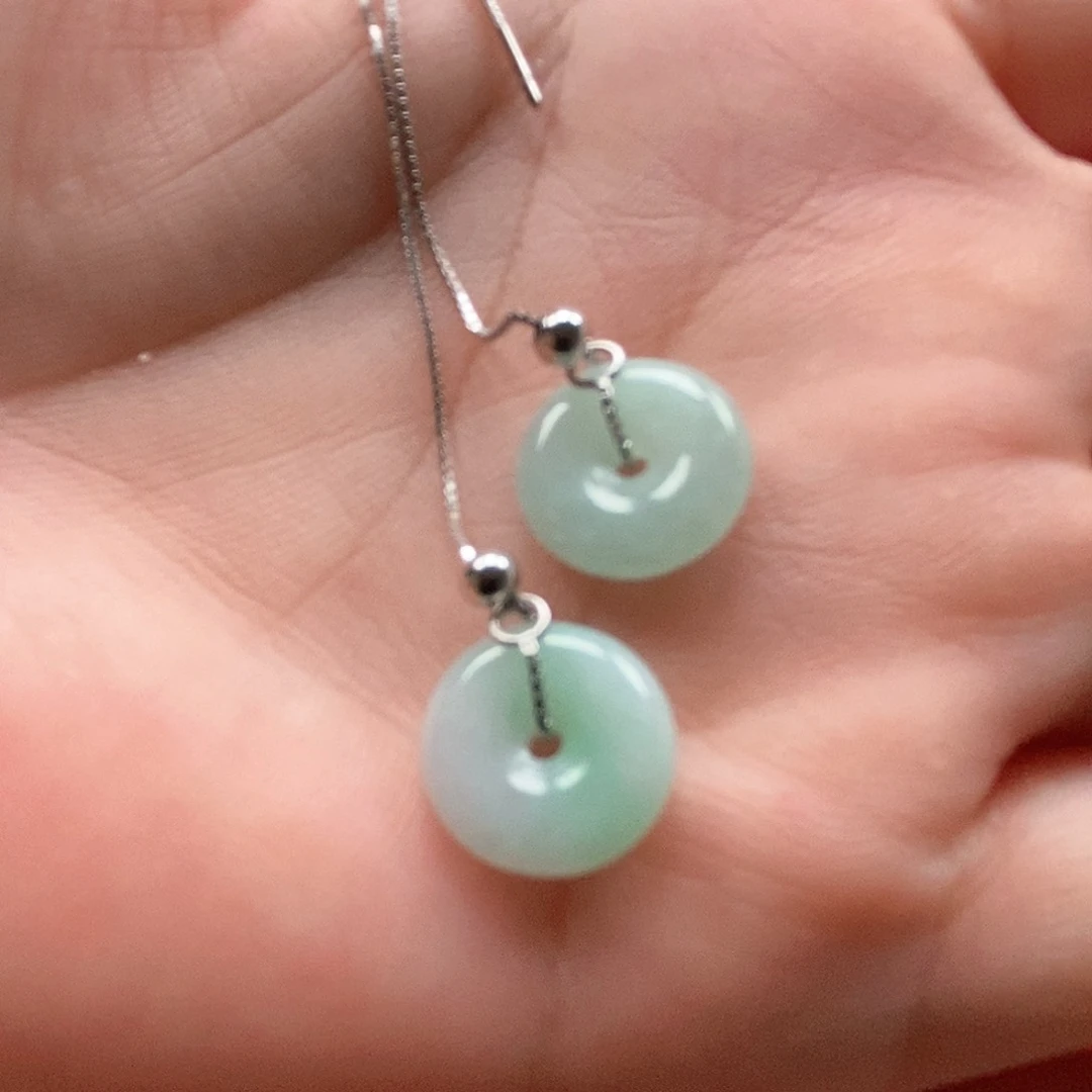 翡翠颈饰银S925镶嵌兔****e纯天然缅甸A货，平安扣