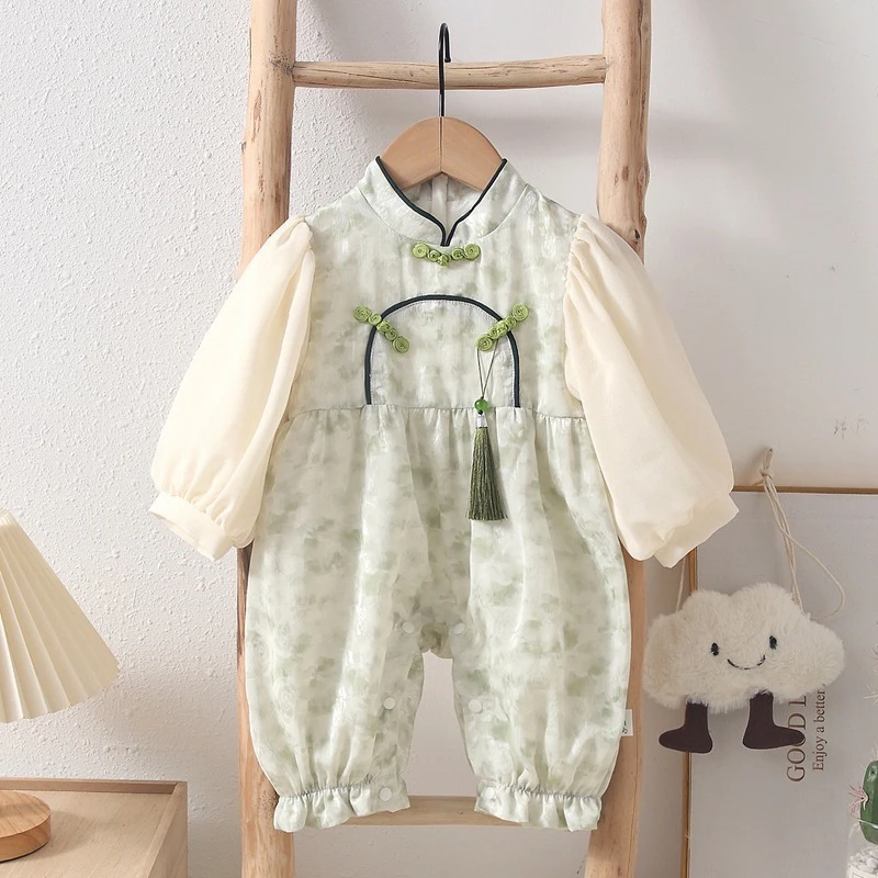 2XLM定制款秋款莎莎清新绿色哈衣爬爬服宝宝婴儿连体小哈衣