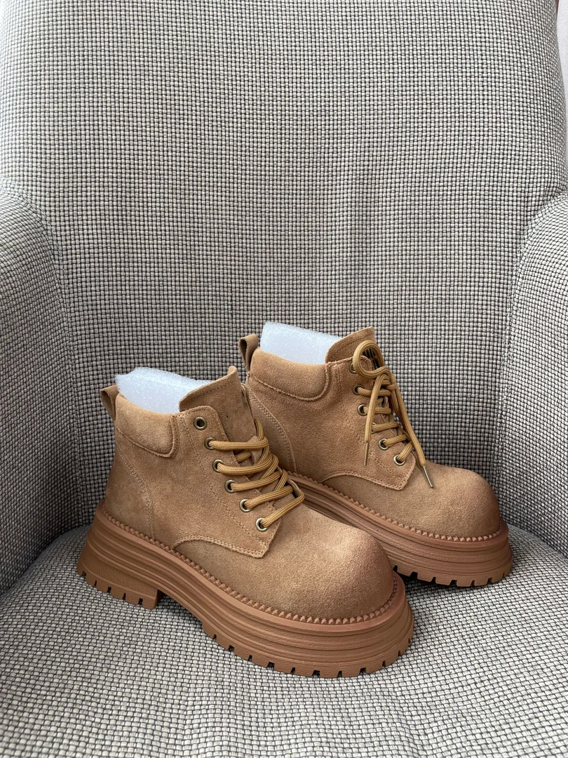 【CEFIRO · 塞飞洛】 新款时尚百搭运动休闲鞋 AFF2C00996 双色