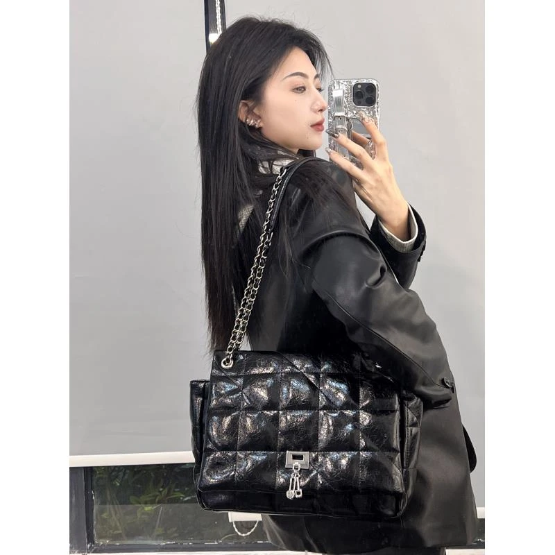 与众不同菱格包单肩斜跨包女包-PL398-黑色
