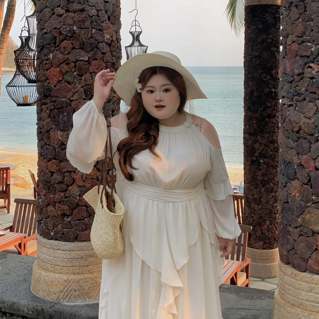 栀子白茶 ｜大码胖mm200斤法式露肩雪纺荷叶边连衣裙早春仙女裙