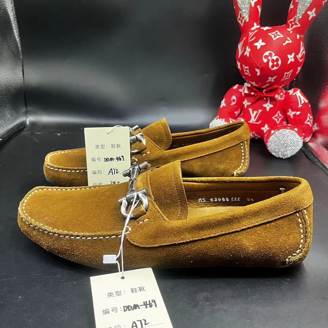 【聚星甄选】FERRAGAMO/菲拉格慕  舒适双环扣豆豆鞋 39.5码 ddm469