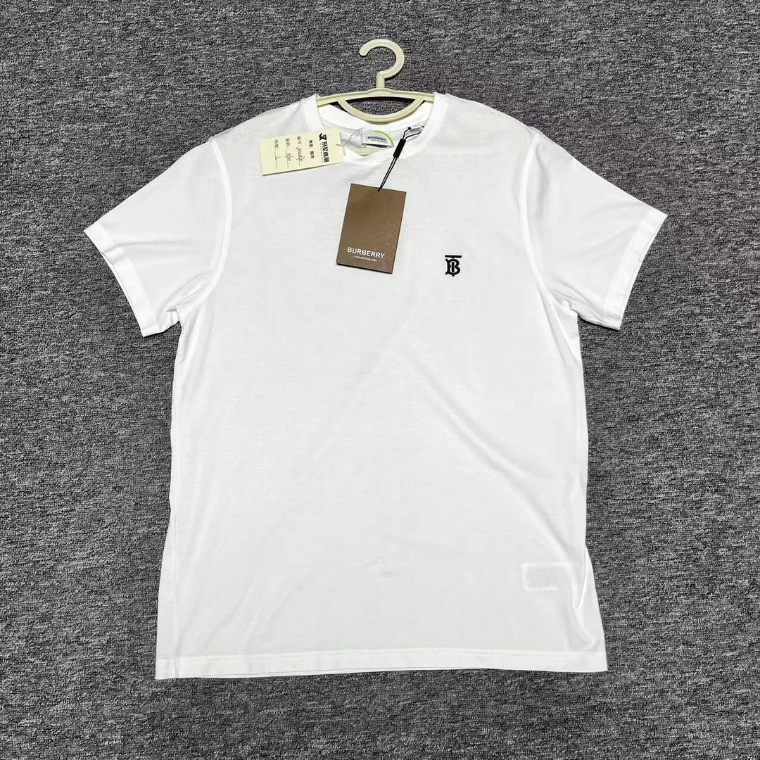 【聚星甄选】BURBERRY/博柏利男士白色休闲圆领简约短袖L码 jxsc170