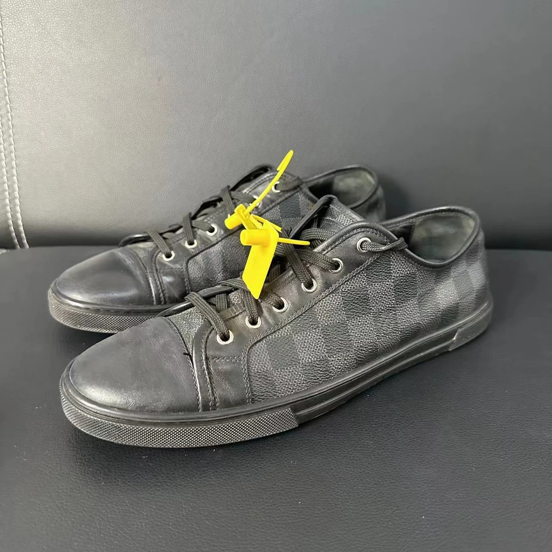 【聚星折扣】LouisVuitton/路易威登男士黑色棋盘格板鞋40.5欧码