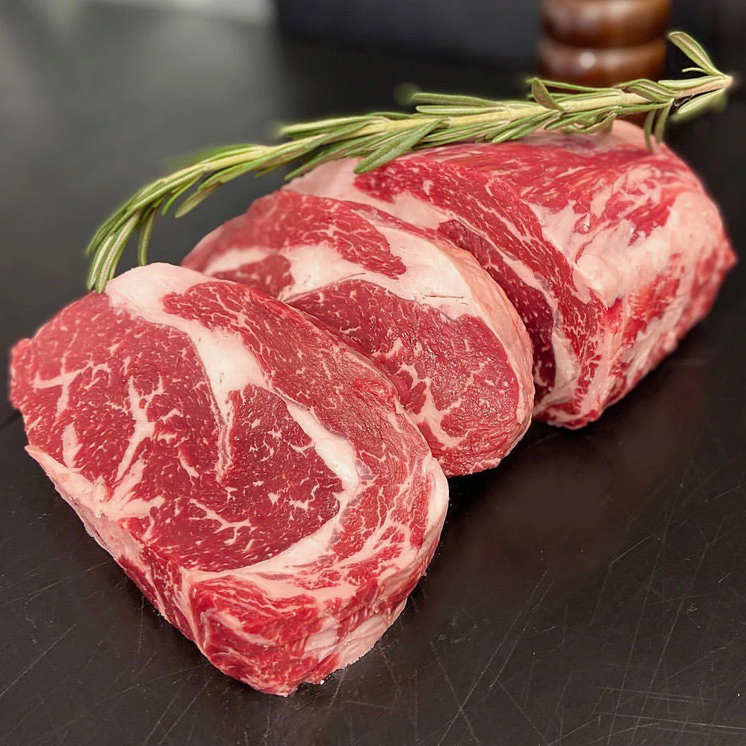 澳嘉三斤澳洲谷饲200天安格斯眼肉芯原切牛排家庭牛扒套餐口粮