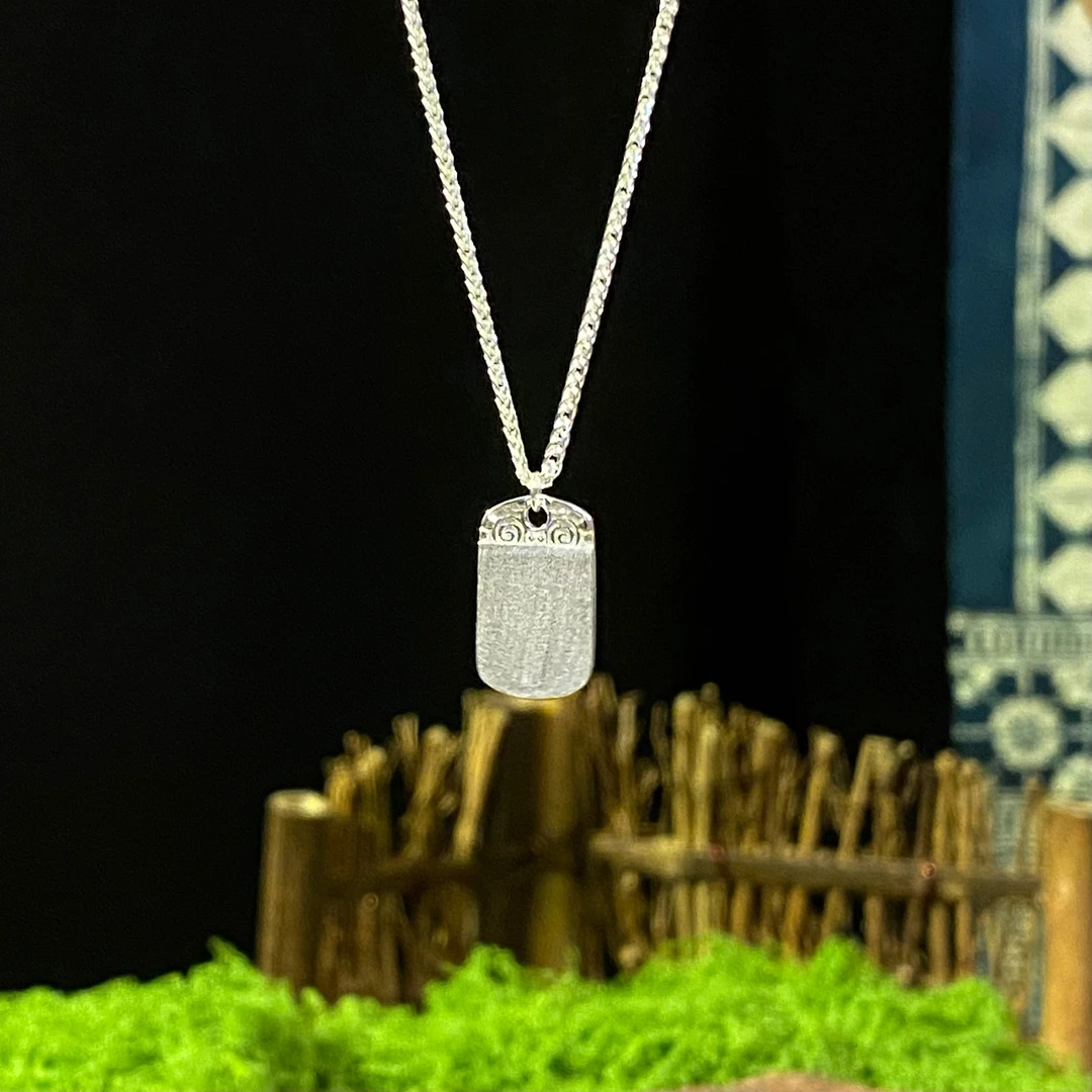 坠链均足银 平安无事牌套链