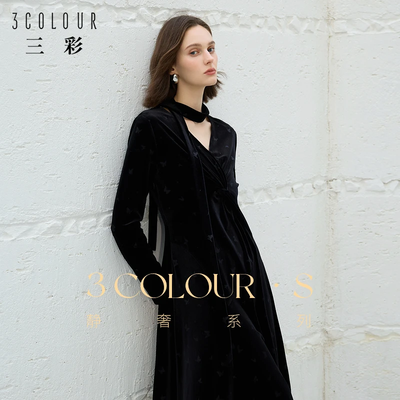 三彩24冬季新款丝绒连衣裙法式V领飘带收腰A字裙扭结长裙S
