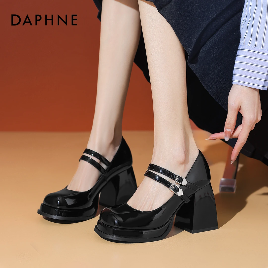 达芙妮时尚气质洋气简约粗跟方头浅口一字单鞋女款2025新款爆款