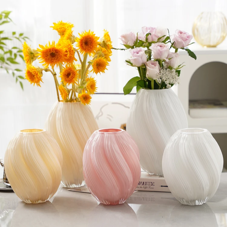 创意法式粉色玻璃花瓶摆件客厅插花水养鲜花轻奢高级感小众装饰品