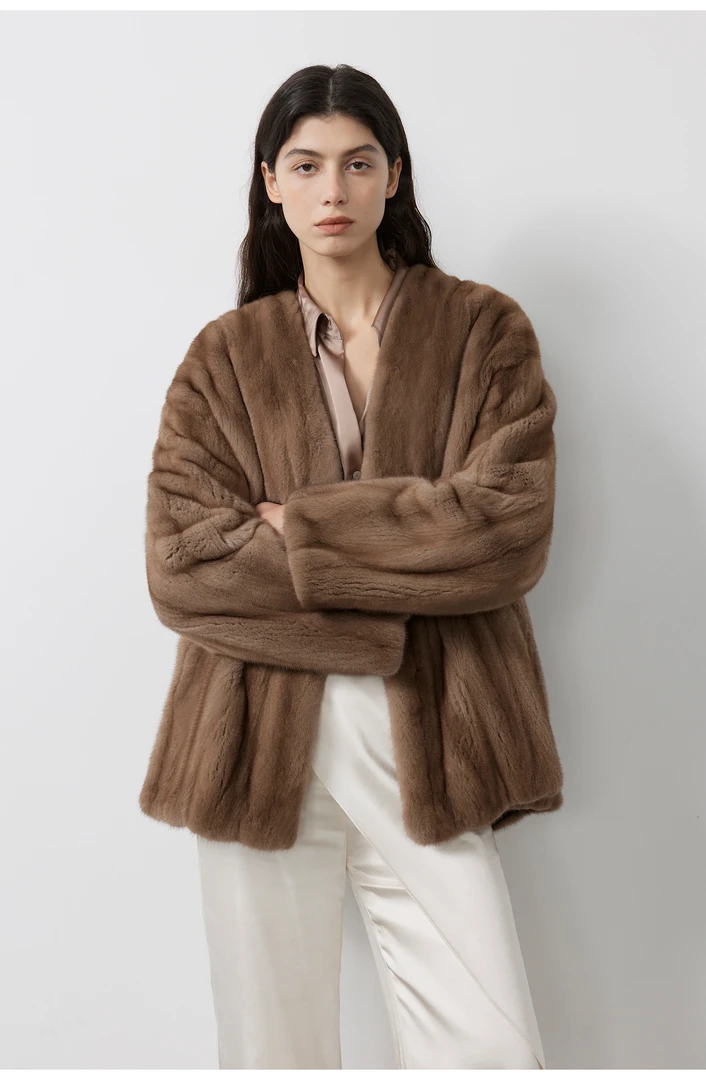 付智恩 北岛貂 中古风V领全抽进口天鹅绒水貂皮草宽松貂皮大衣冬