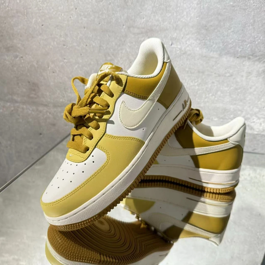 【门店专属】NIKE/耐克男子 AIR FORCE 1  07  休闲鞋FZ4034-716