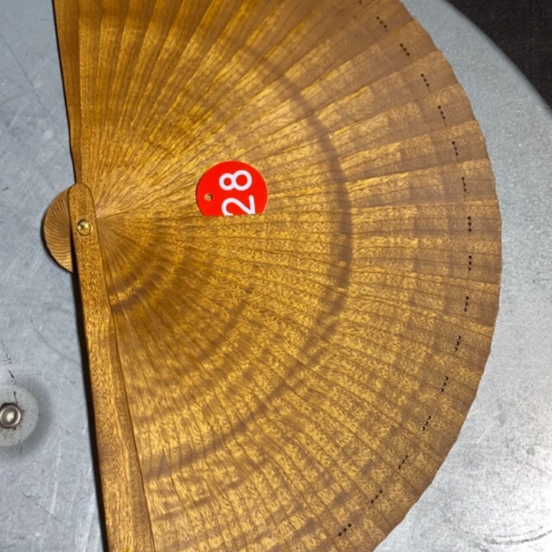 【闪购商品】金丝楠根雕老*