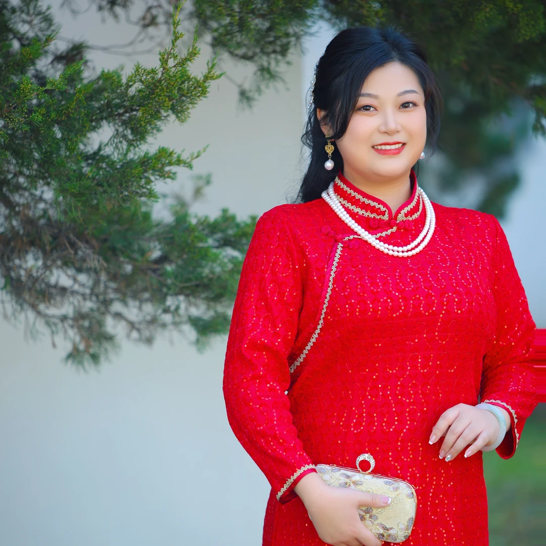 【朱璨】纤后大码秋季高端新款红色手工亮片礼服遮肉旗袍连衣裙9028