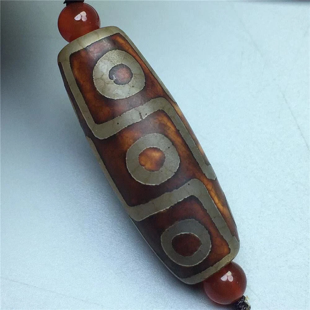 西藏藏传红玛瑙九眼玛瑙吊坠挂件男女款挂件开片九眼玉髓项链吊坠