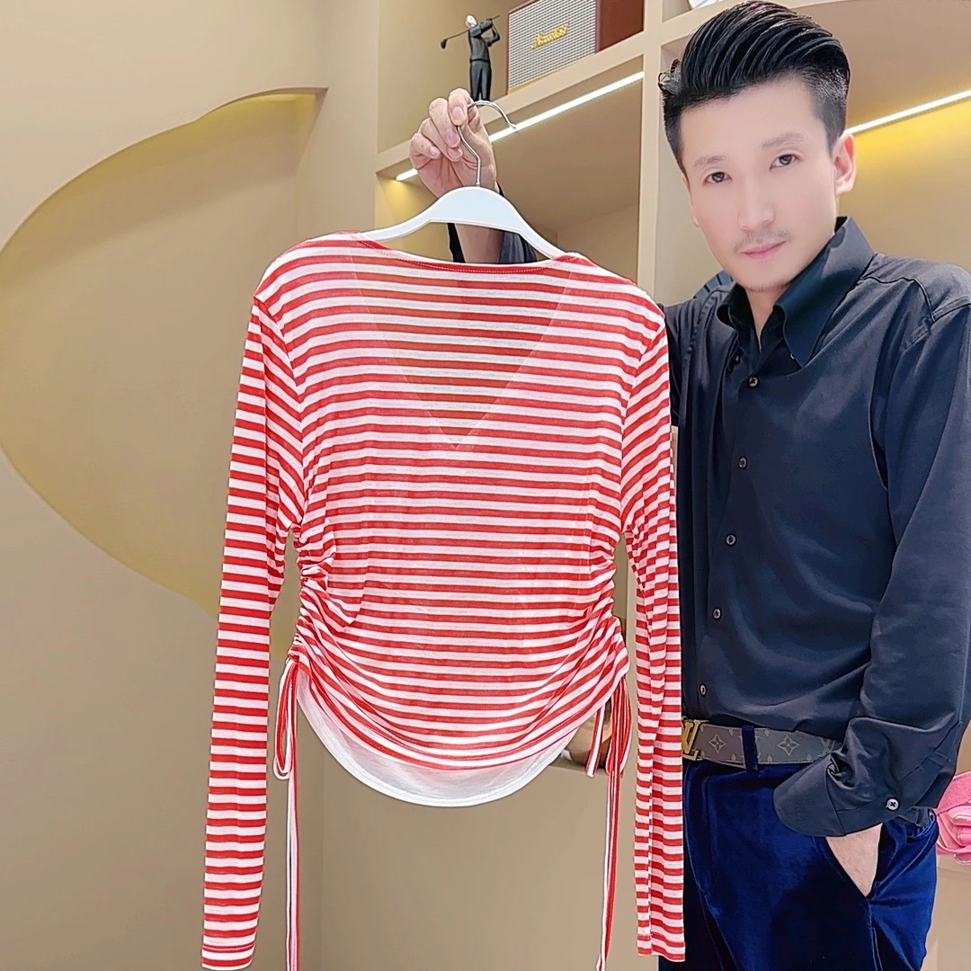 【LIANG哥女装】秋季精致穿搭透气收腰双层领红白条纹长袖T恤3860A