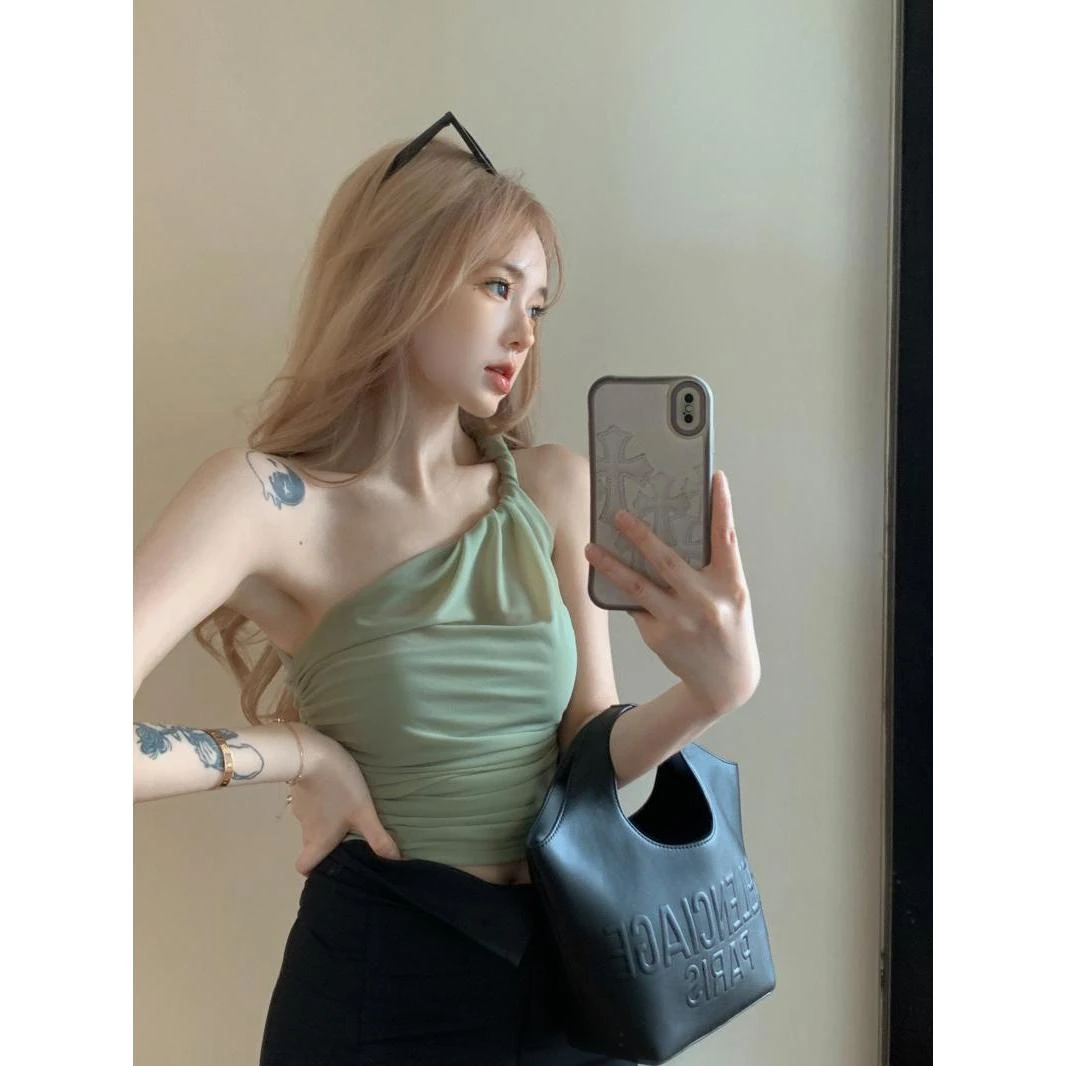 甜辣妹小众打纽斜肩网纱显瘦吊带背心女薄款内搭外穿修身短款上衣