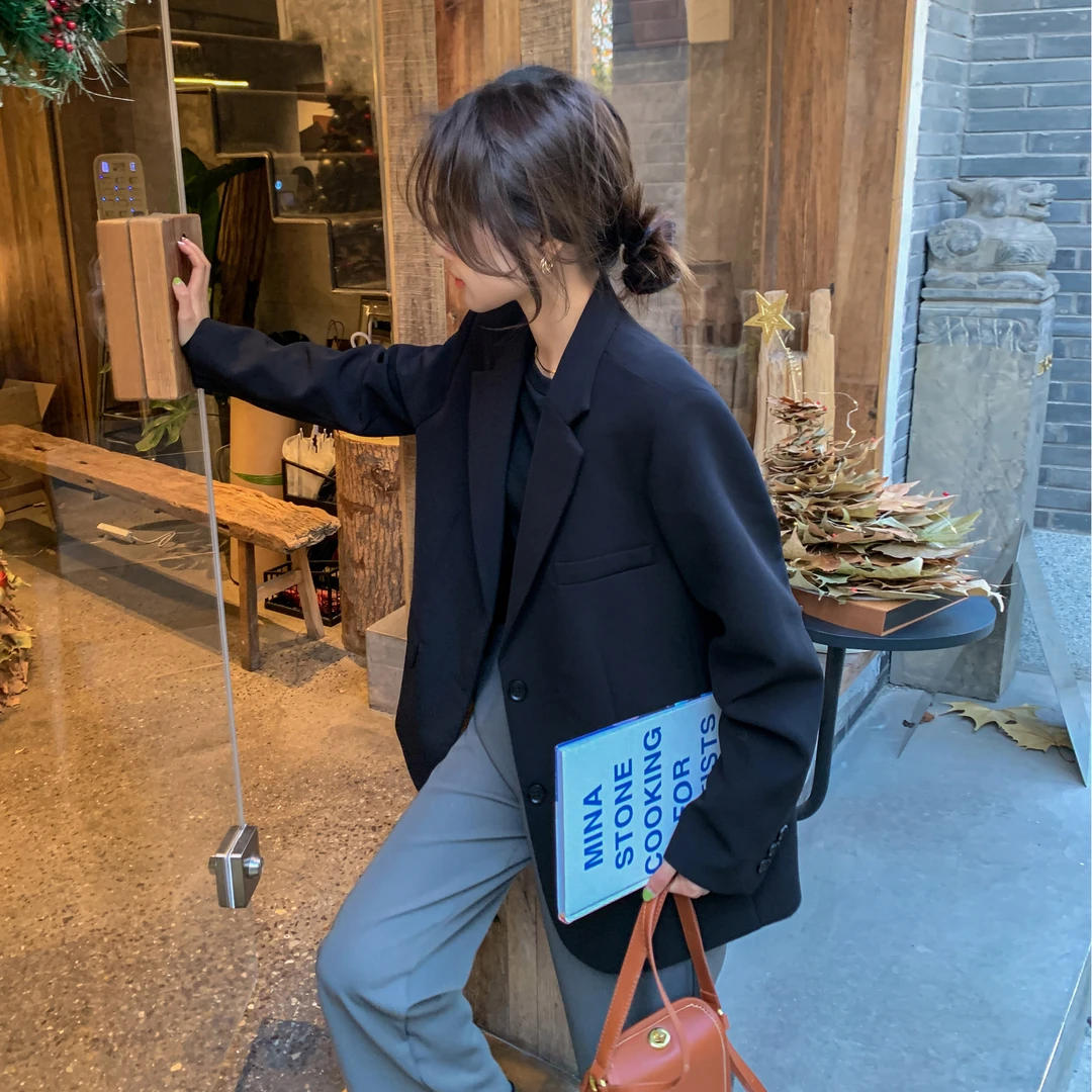 韩系黑色高级感轻职风西装外套2025高端新款爆款显瘦气质百搭西服