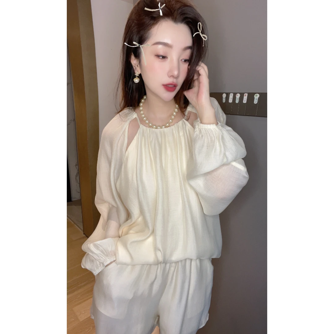 小满服饰【新春特惠】宽松衬衫显瘦气质泡泡袖