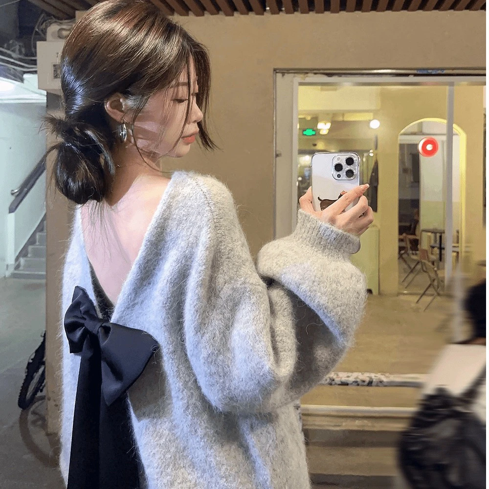 【浠儿专属】韩系慵懒风露背蝴蝶结长袖宽松套头针织衫上衣