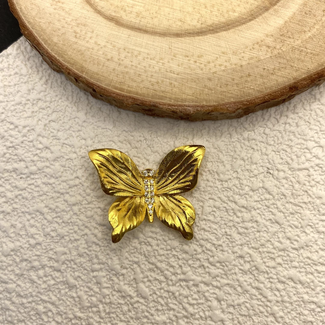 【金喜圆】足金999 莫桑古法折纸蝴蝶吊坠/ 带证书钢印