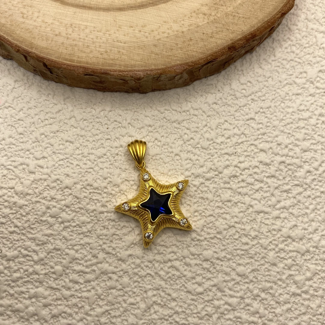 【金喜圆】足金999 点钻五角星吊坠/ 带证书钢印