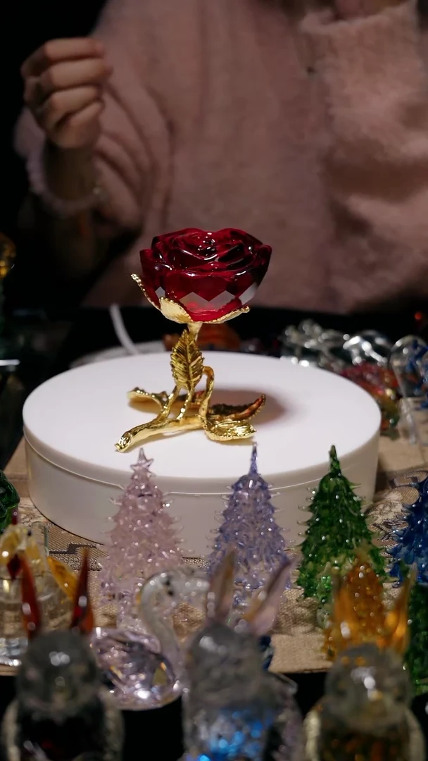 【闪购商品】水晶金属底座红玫瑰摆件