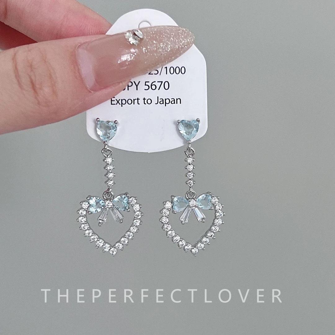 铜合金亚克力耳饰 温柔气质爱心长款吊坠耳钉女2024年新款轻奢