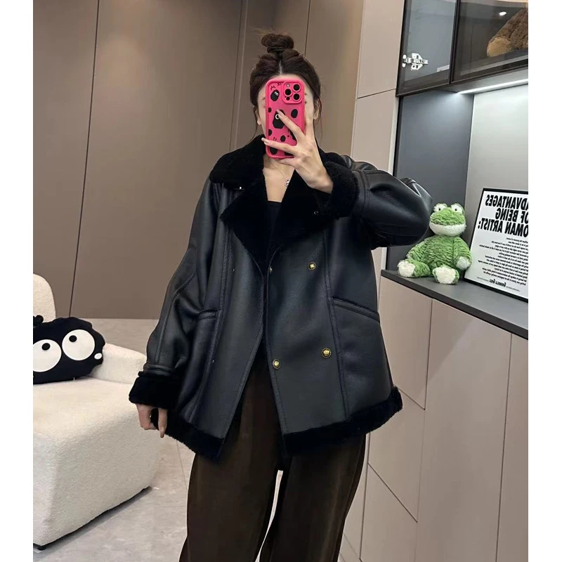 【所姿】23新款冬季机车设计师时尚保暖宽松女士羊毛外套SZ-23433