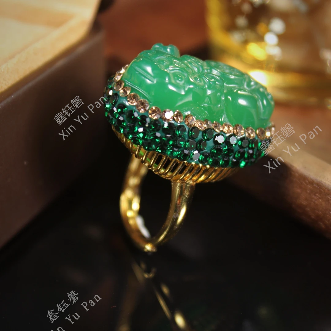 铜合金戒指 复古绿色H801貔貅戒指气质雕刻重工手工镶嵌时尚
