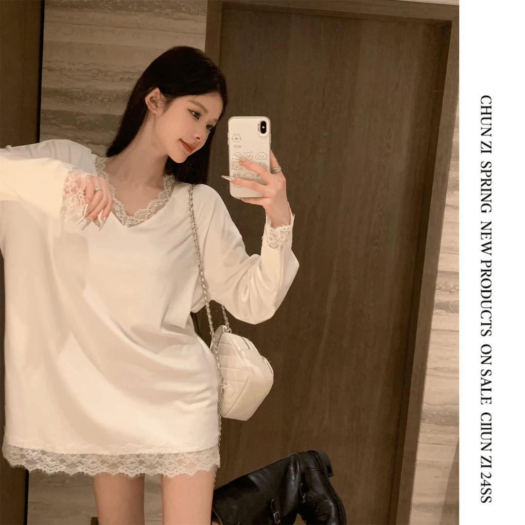 白色复古时髦蕾丝花边拼接V领长袖宽松长款打底衫T恤裙