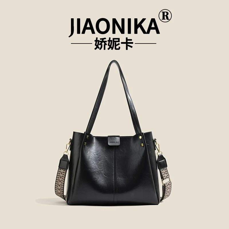 女包腋下质感单肩包女复古小众百搭斜挎包大容量托特包潮流新款包