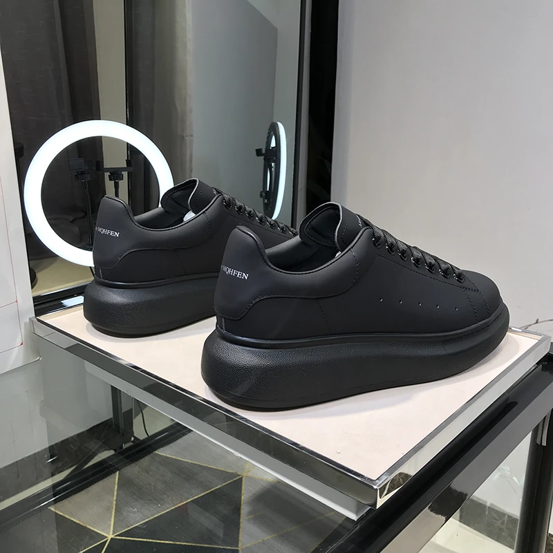 冬季麦昆板鞋男款休闲潮鞋黑武士超轻厚底高级感春秋时尚百搭男鞋