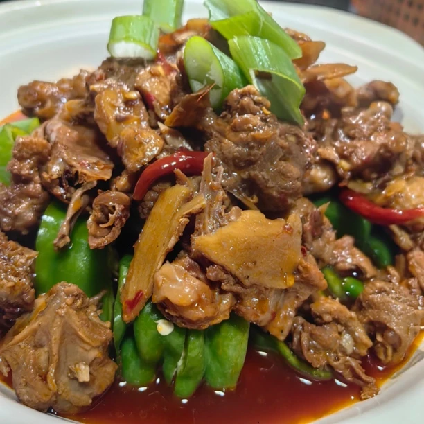 谷鸭火锅本地土鸭干锅冬天必备850克