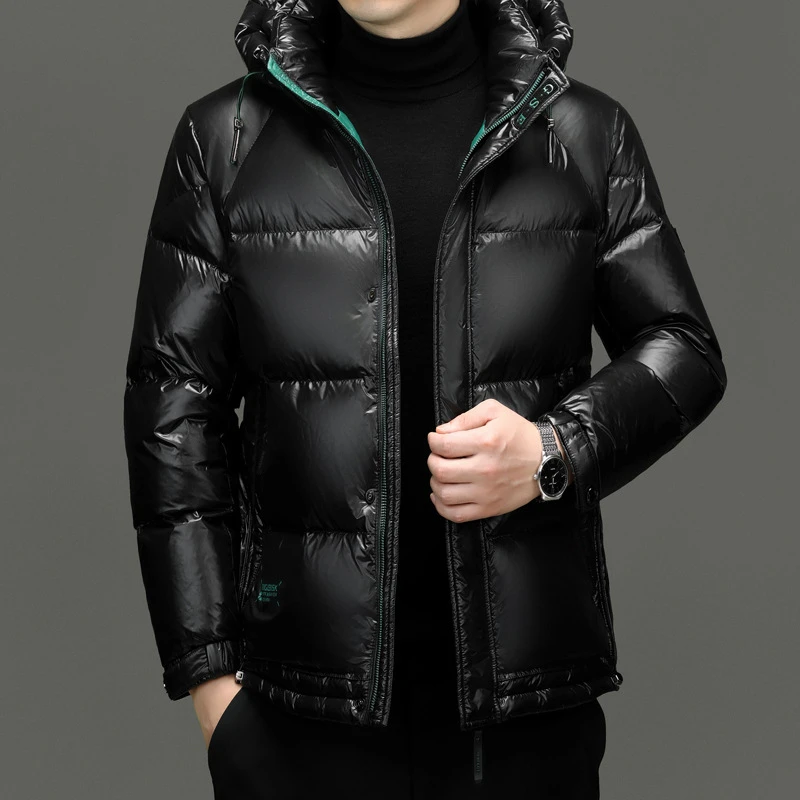 冬季新款黑金羽绒服男士连帽宽松型保暖中年加厚短款防风冬装