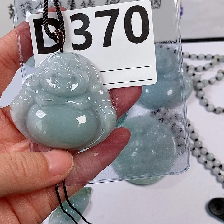 翡翠颈饰未镶嵌天然