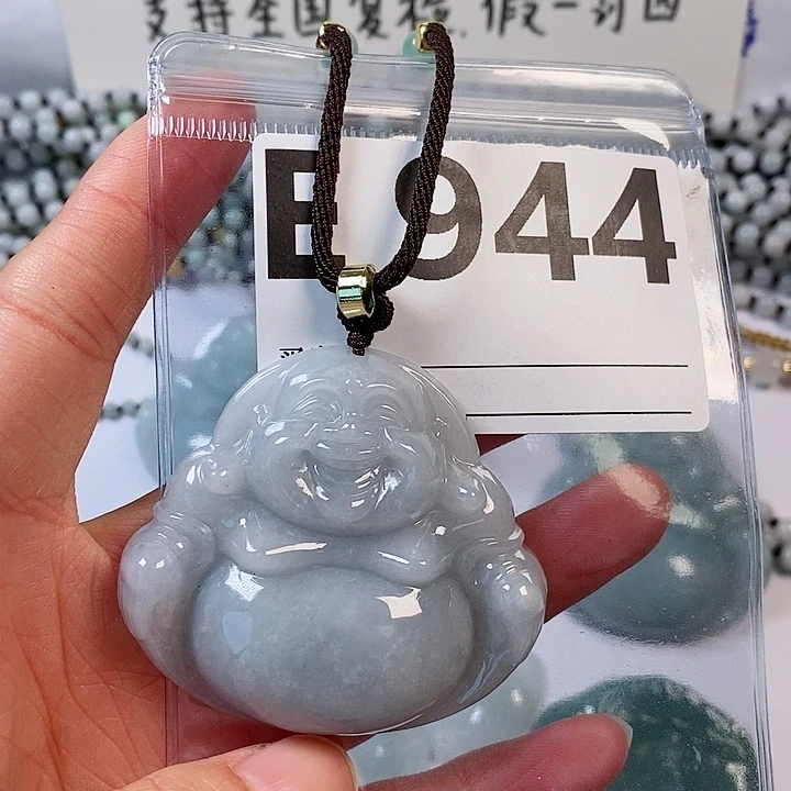 翡翠颈饰未镶嵌天然