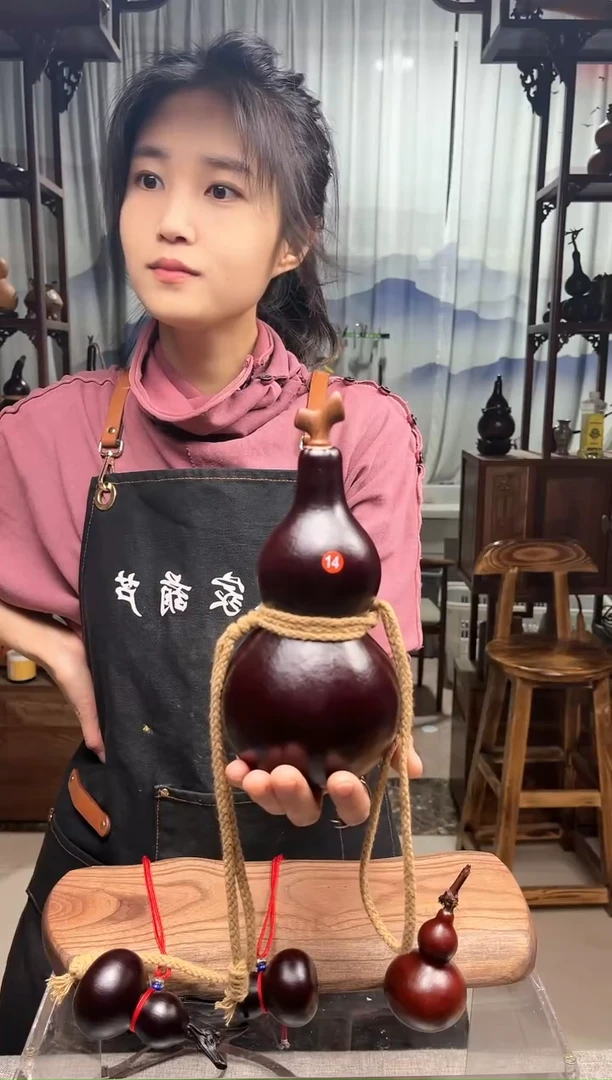 【闪购商品】天然葫芦(大漆款) 14号