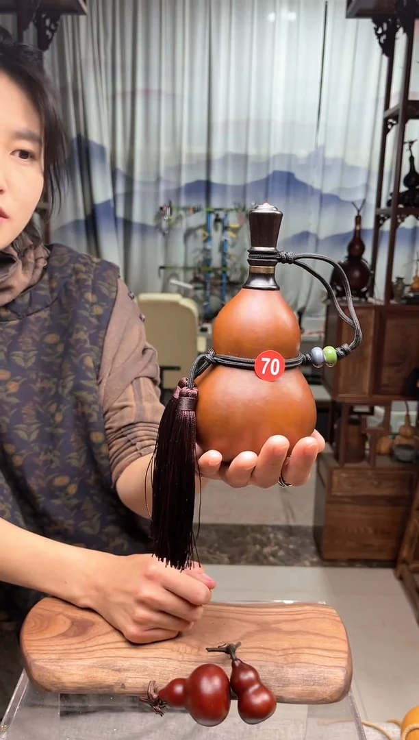 【闪购商品】天然葫芦（大漆款） 70号