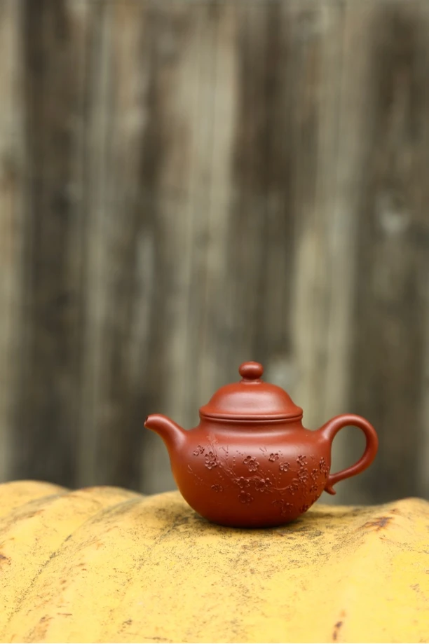 宜兴原矿朱泥手工制作小容量精致泥绘梅花莲子紫砂泡茶壶茶具