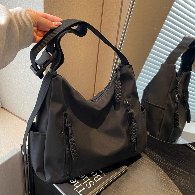 休闲包包女2024新款秋冬流行单肩包大容量百搭学生上课通勤斜挎包