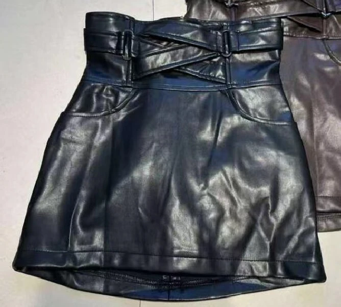 欧街-魔术贴收腰皮裙8836