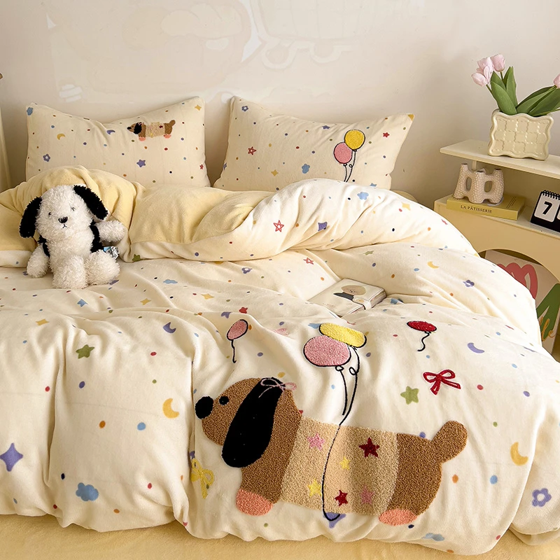 卡爱风狗狗毛巾绣加绒四件套牛奶绒被套三件套家纺床上用品防静电